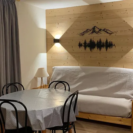 2p Cabine, Renove, Balcon, Parking Gratuit, Pied Des Pistes Apartment *